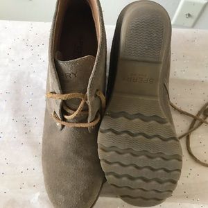 Sperry short boots